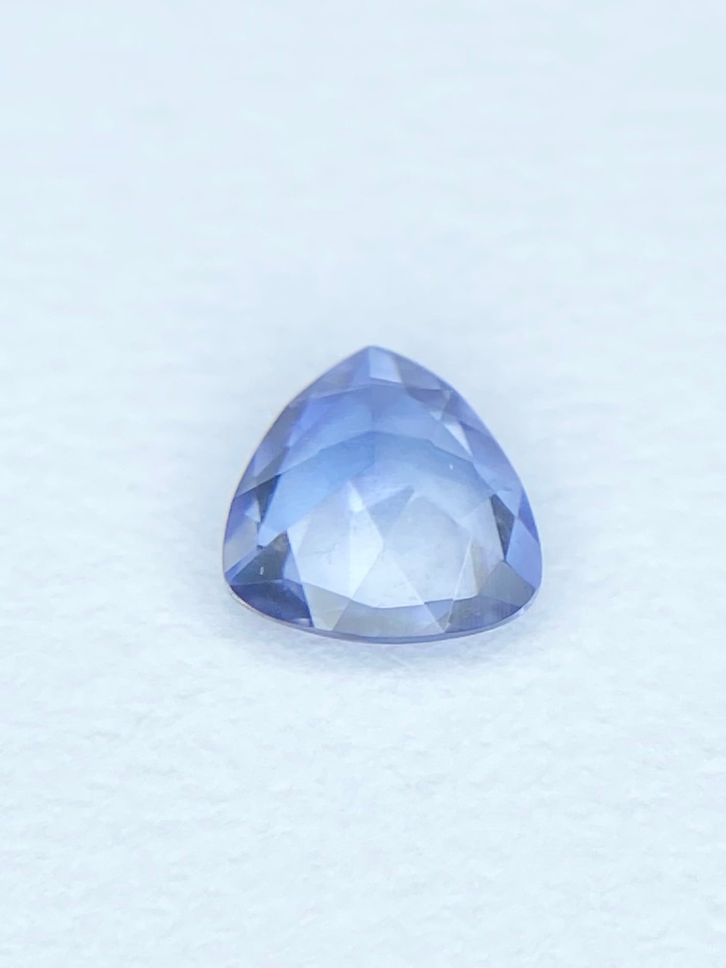 ベニトアイト 0.14ct ルース 5枚目