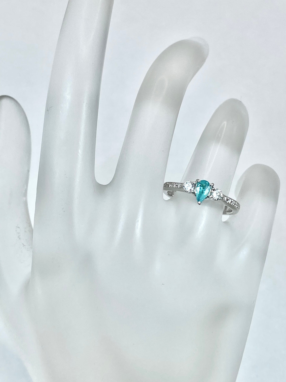 パライバトルマリン 0.22ct / ダイヤモンド 計0.22ct Pt900 リング 10号【リフレッシュメント(新品仕上げ・補修・洗浄等済)】【3日以内返品可（※カード/キャリア決済の場合）】