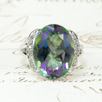 ヴィンテージジュエリー シルバーカラー ホワイトゴールド  K18WG ミスティックトパーズ 11.695ct  ダイヤモンド 0.10ct  OKR00248