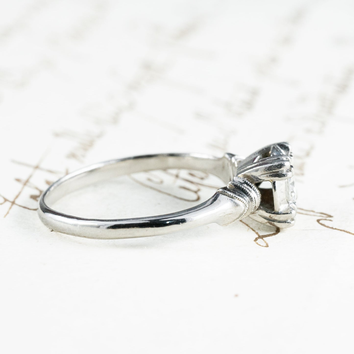 昭和ジュエリー ダイヤモンド リング Pm プラチナ 三越 ヴィンテージ 昭和レトロ 指輪 0.18ct OKR00138