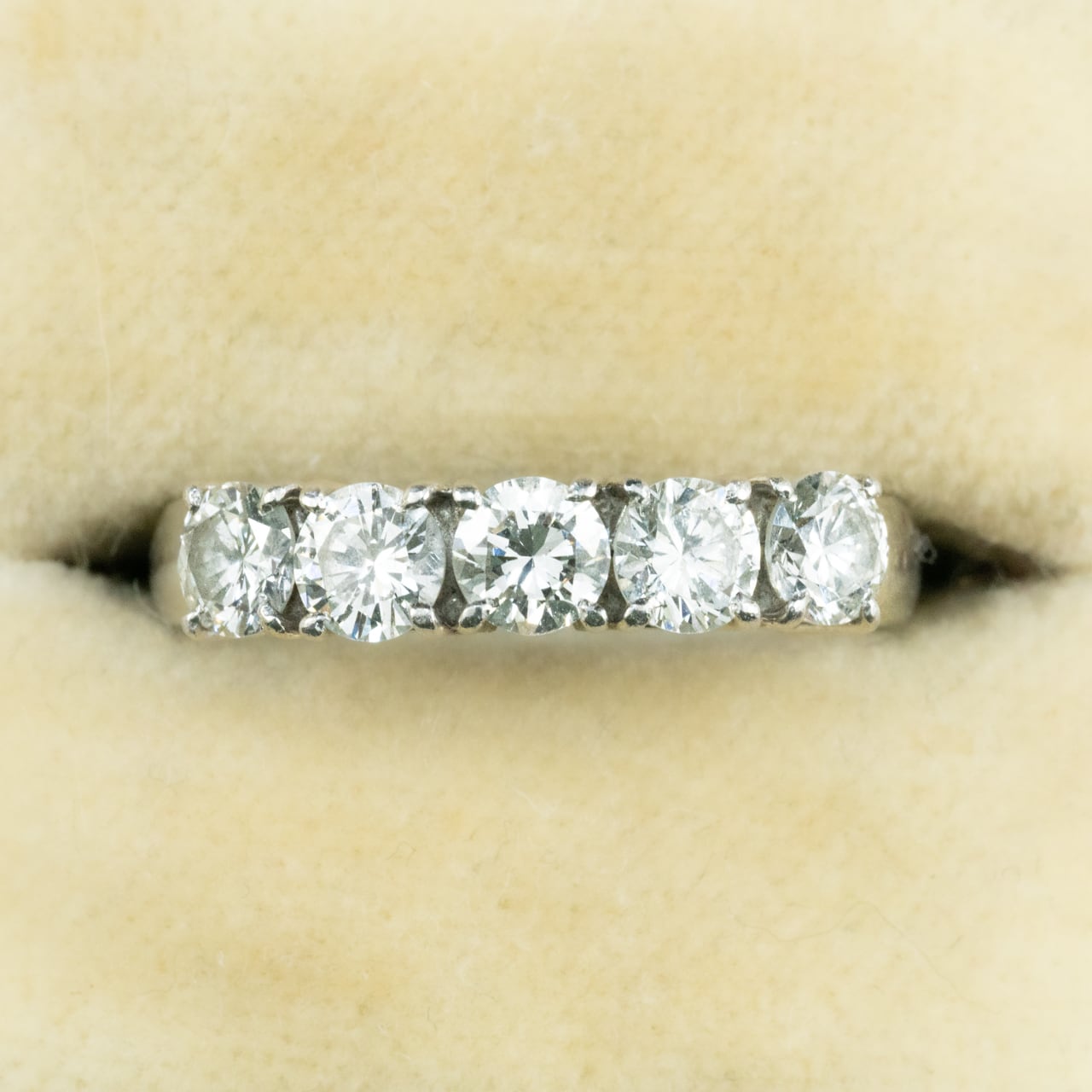 昭和レトロ ダイヤモンド リング 一文字 デザイン ヴィンテージ  Pt900 ５石 1.06ct MR00761