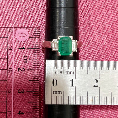 昭和ジュエリー エメラルド ダイヤモンド リング Pt900 1.01ct ヴィンテージ 昭和レトロ 透かしデザイン プラチナ 指輪 MR00777