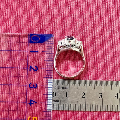Pt900 天然サファイア 2.47ct × ダイヤモンド  昭和レトロ リング｜3ストーン 透かし細工  ゴージャス ヴィンテージジュエリー 9.5号｜DaisyRing OKR00228