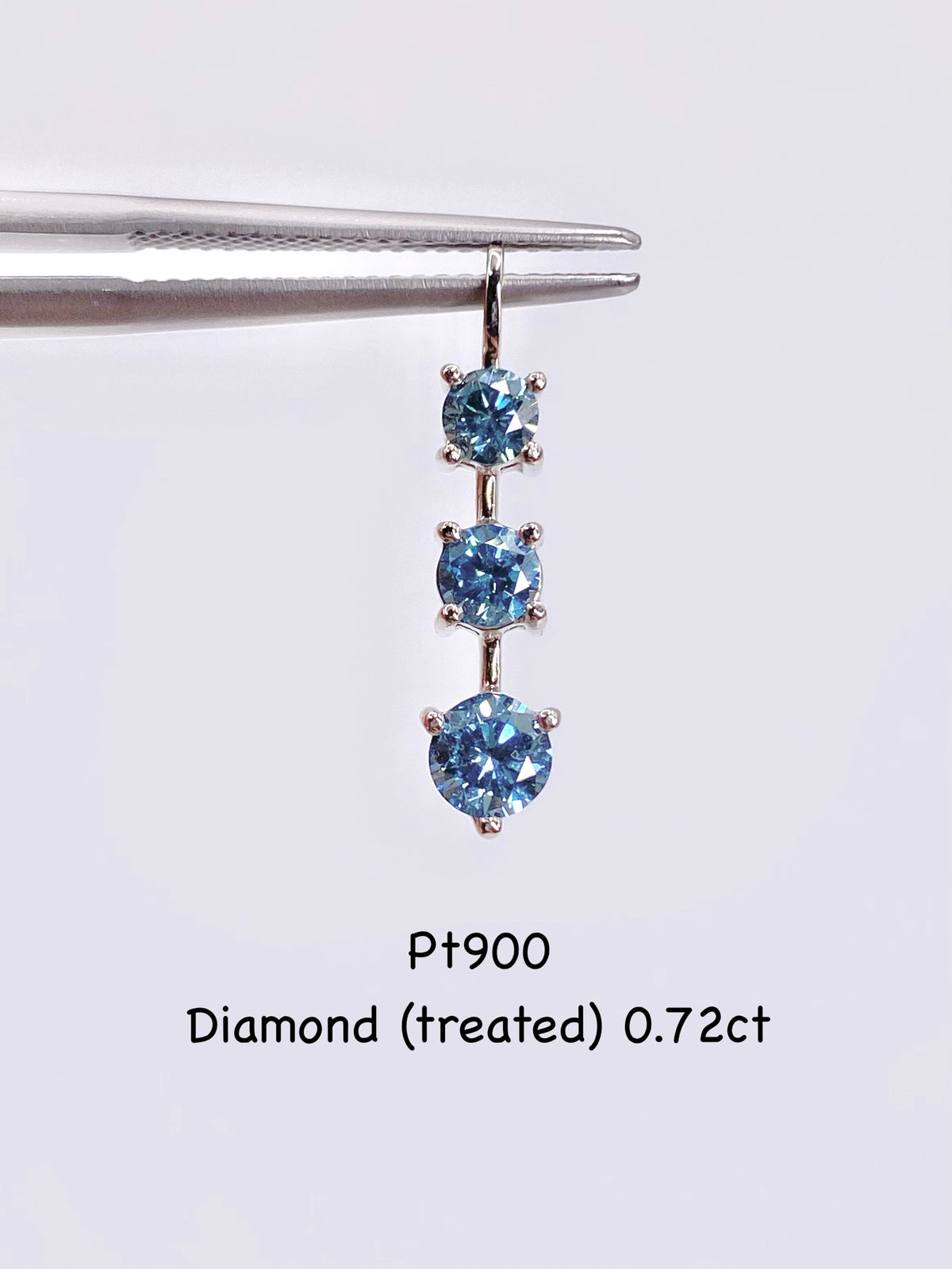 トリートブルーダイヤモンド 計0.72ct  Pt900 ペンダントトップ【リフレッシュメント(新品仕上げ・補修・洗浄等済)】【3日以内返品可（※カード/キャリア決済の場合）】
