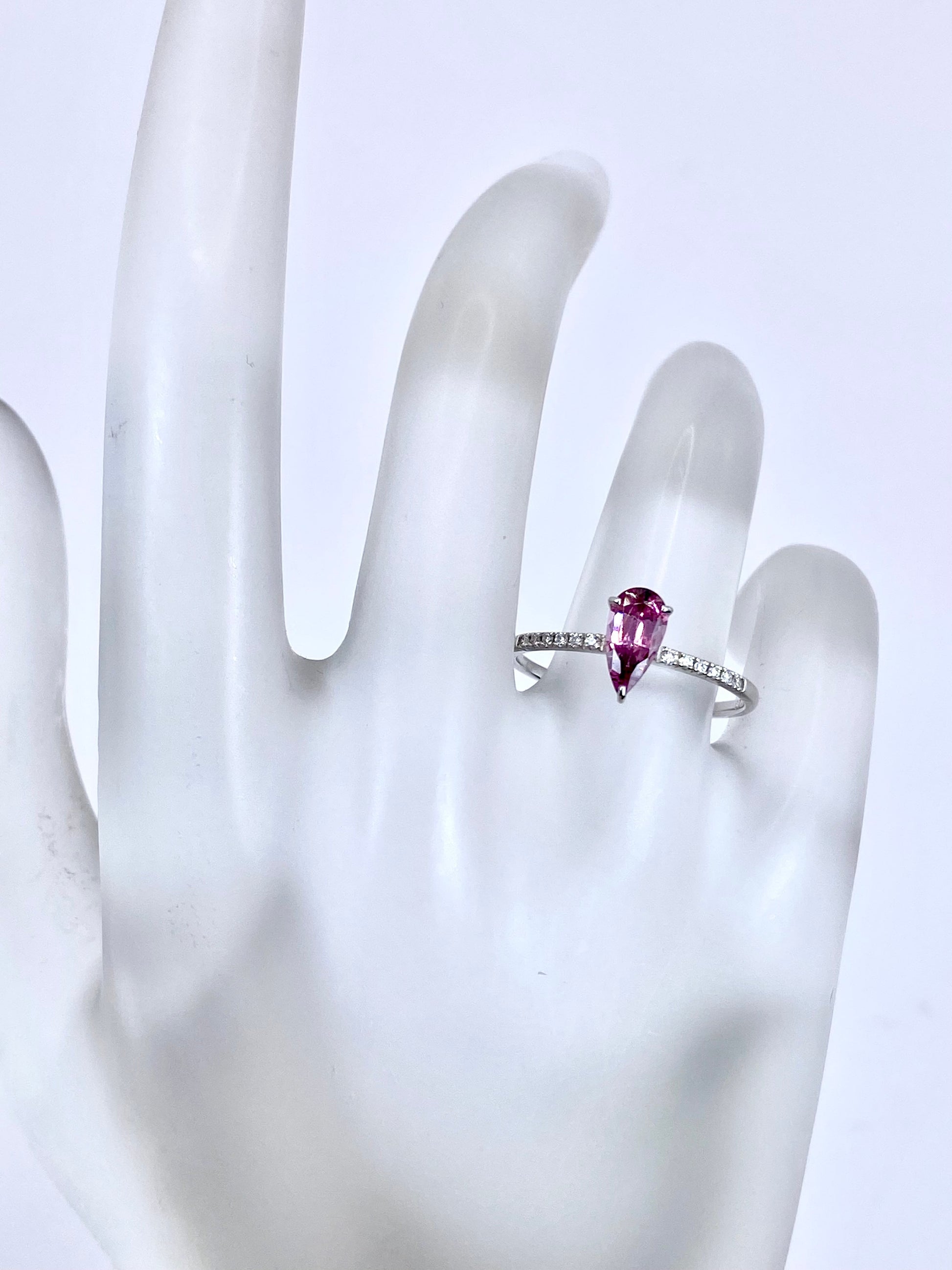 【夏季全体SALE（ジュエリー）~7/31】マラヤガーネット 0.71ct / ダイヤモンド 計0.05ct  Pt900 リング 14号【リフレッシュメント(新品仕上げ・補修・洗浄等済)】【3日以内返品可（※カード/キャリア決済の場合）】