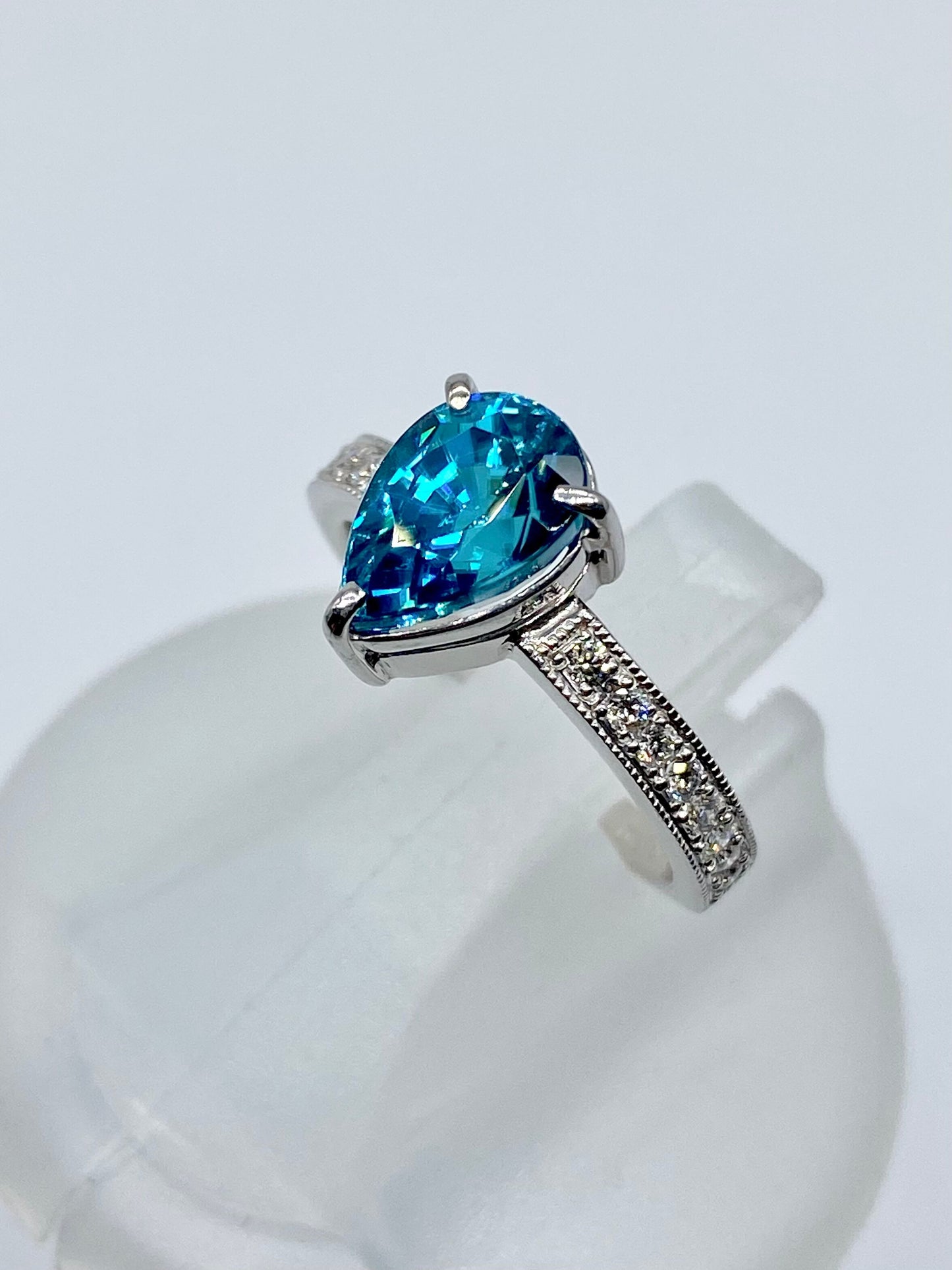 ブルージルコン 3.49ct / ダイヤモンド 計0.20ct Pt900 リング 12号リフレッシュメント新品仕上げ・補修・洗浄等済3日以内返品可※カード/キャリア決済の場合 3枚目