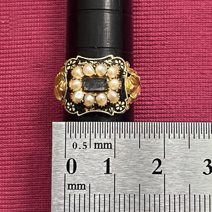 アンティークジュエリー イギリス アンティーク バーミンガム 1832 1834 彫刻有り 勿忘草 K18 パール モーニングジュエリー リング 指輪 〜メッセージと共に引き継がれる想い〜DR00658