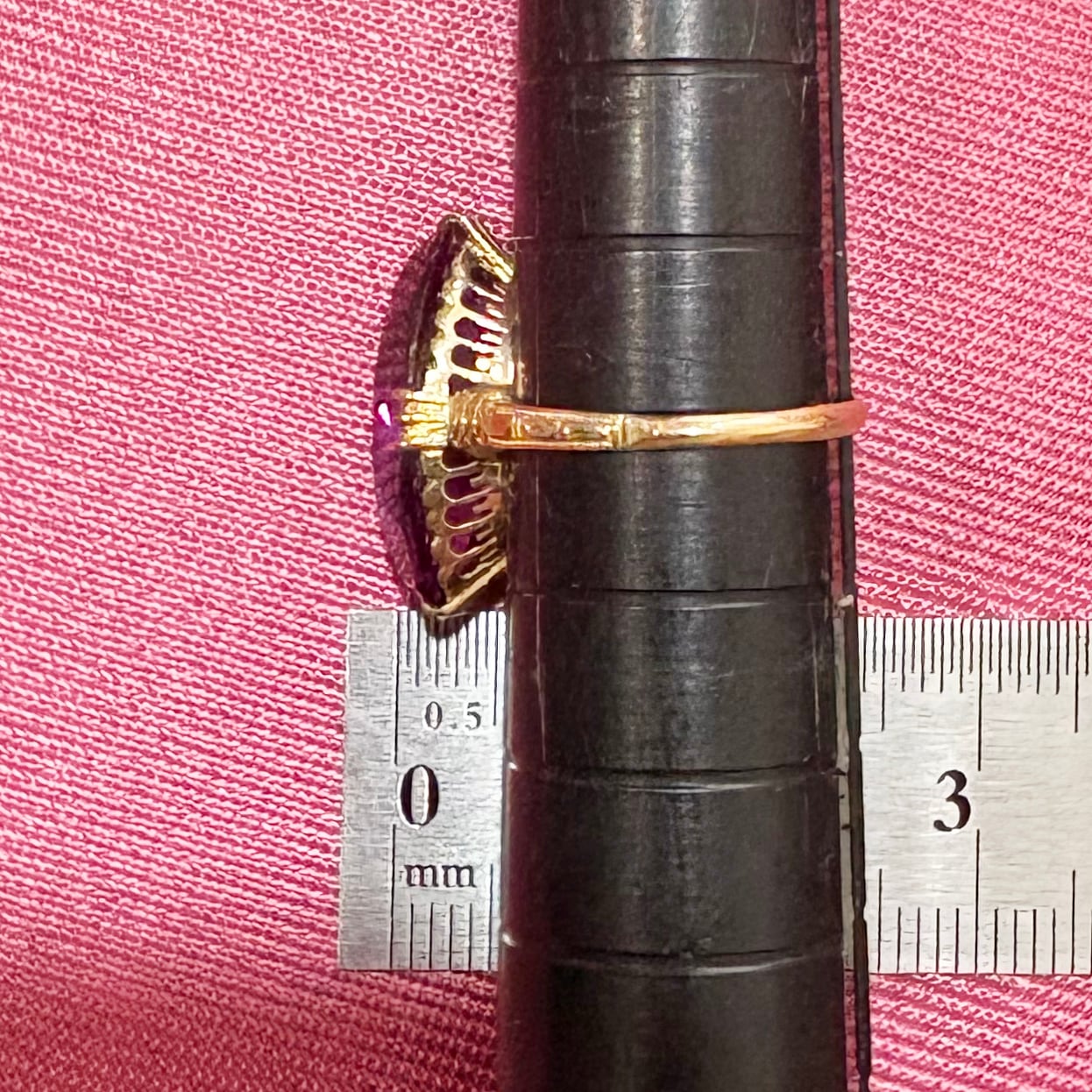 昭和ジュエリー K18 リング 和彫り 彫刻デザイン ヴィンテージ 昭和レトロ キャンディリング ゴールド 指輪 OKR00144