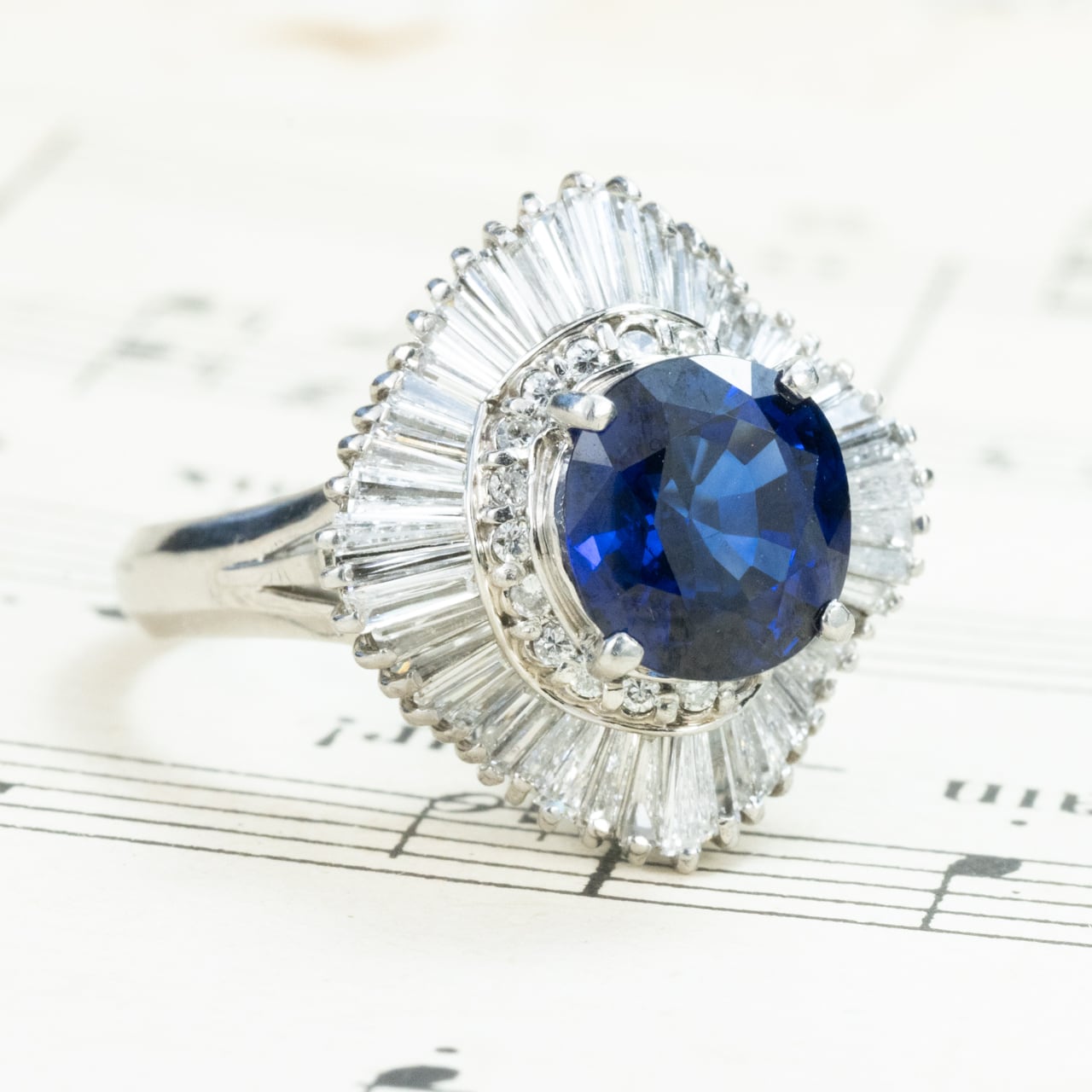 ロイヤルブルーサファイア ダイヤモンド リング Pt900 昭和レトロ ヴィンテージジュエリー 2.671ct D1.23ct サファイヤ 指輪 OKR00193