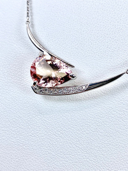 【新品】モルガナイト 4.16ct / ダイヤモンド 計0.08ct Pt900/850 ネックレス【新品】【3日以内返品可（※カード/キャリア決済の場合）】