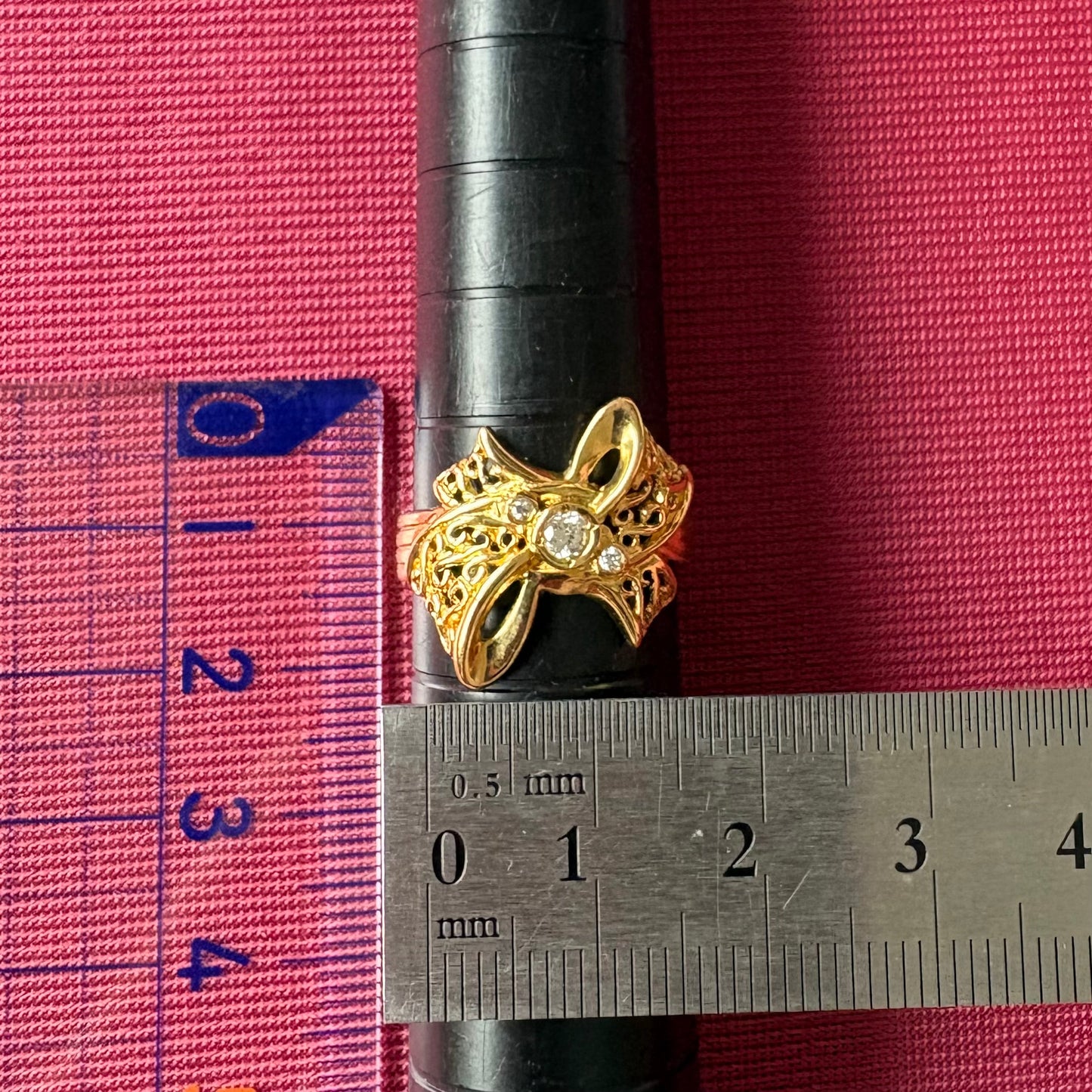 K18 リボンモチーフ ダイヤモンドリング 0.10ct 透かし細工 フィリグリー ダイヤ セット レトロジュエリー 昭和レトロ エレガント  CHR02103