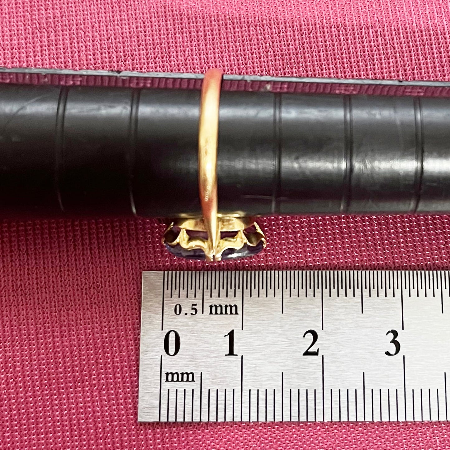 昭和ジュエリー K18 リング ヴィンテージ 昭和レトロ 透明感あるストーンと優雅な石座のデザイン MOR00623