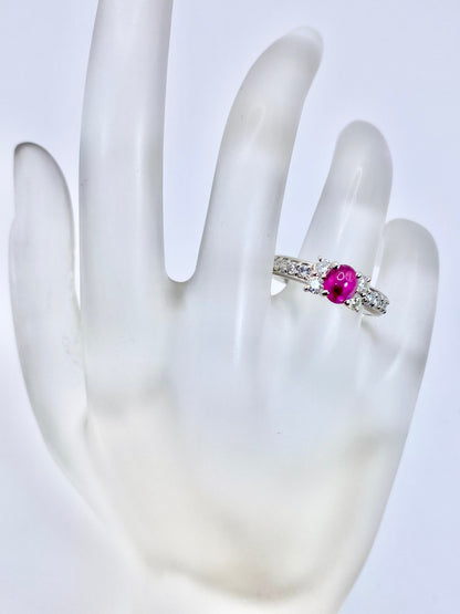【夏季全体SALE（ジュエリー）~7/31】ルビー（キャッツアイ風）0.71ct / ダイヤモンド 計0.50ct  Pt900 リング 11号【リフレッシュメント(新品仕上げ・補修・洗浄等済)】【3日以内返品可（※カード/キャリア決済の場合）】