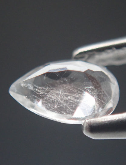 フェナカイト 0.21ct ルース ペアシェイプ 4枚目