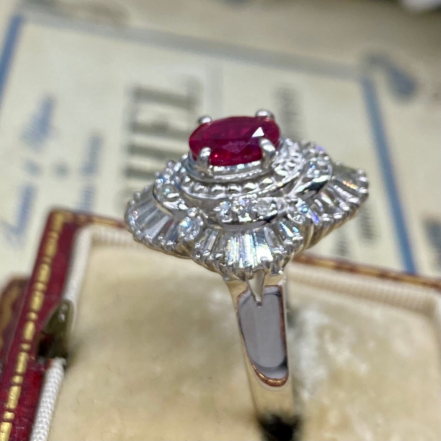 昭和ジュエリー ルビー ダイヤモンド リング Pt900 0.92ct 0.76ct ヴィンテージ 昭和レトロ プラチナ 指輪 MOR00697