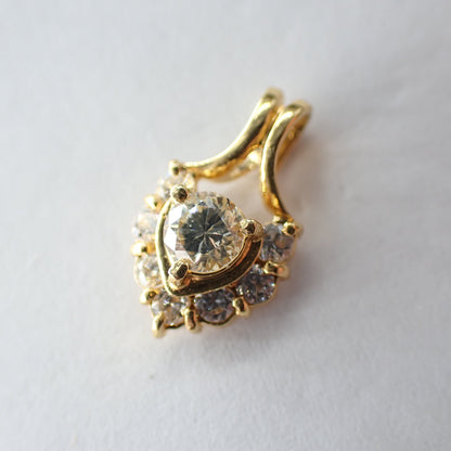 K18 ダイヤモンド 0.27ct ペンダントトップ 取り巻き ヘイロー ハートモチーフ調 シンプル 上品 普段使い 一点物 ジュエリーMOP00256