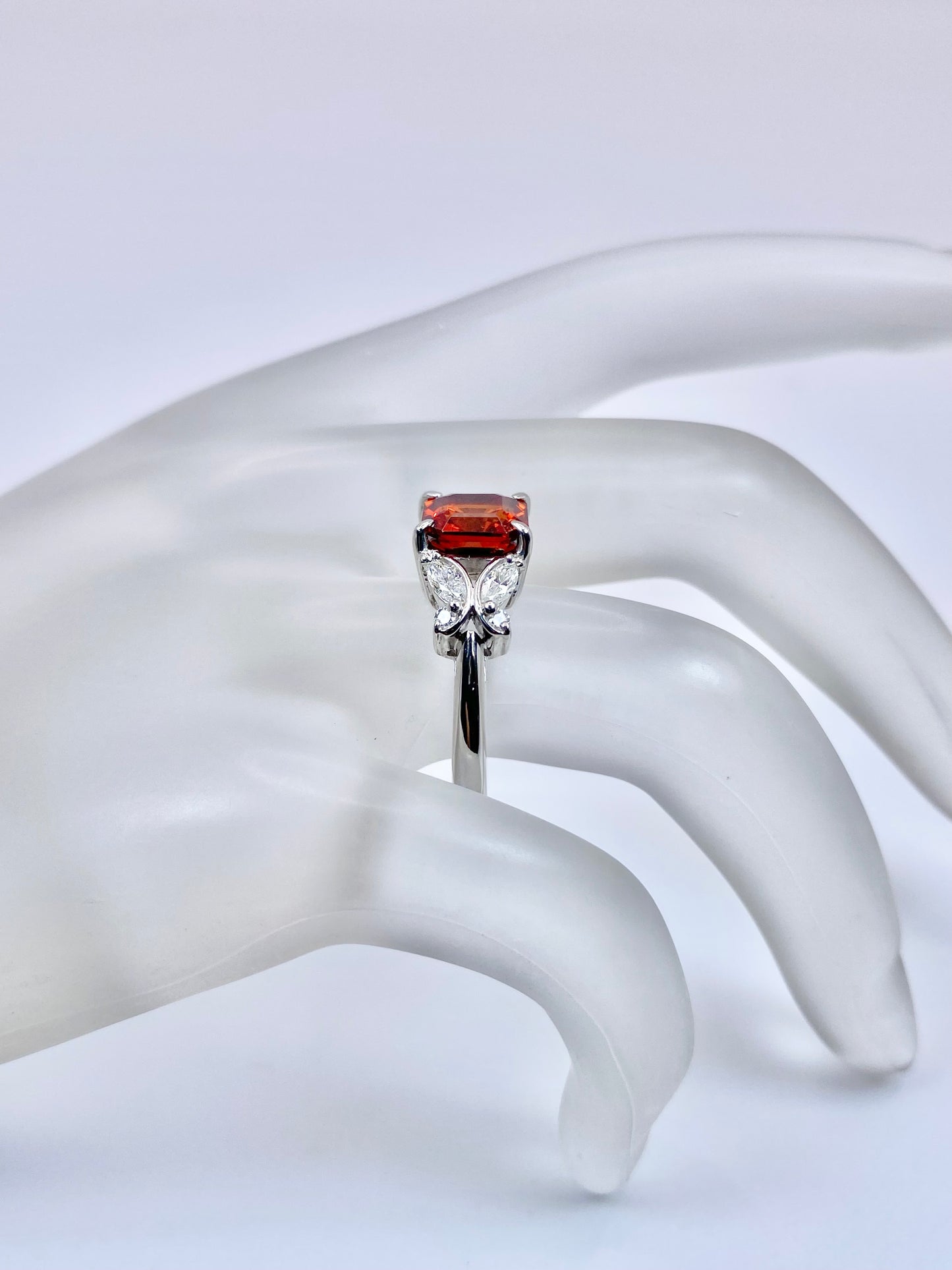 スペサルティンガーネット 2.437ct / ダイヤモンド 計0.37ct Pt900 リング 12.5号【リフレッシュメント(新品仕上げ・補修・洗浄等済)】【3日以内返品可（※カード/キャリア決済の場合）】