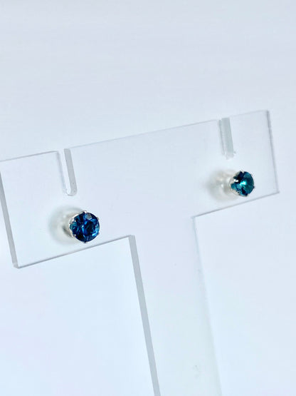 【新品】インディコライト 0.30/0.21ct Pt900 ピアス【新品】