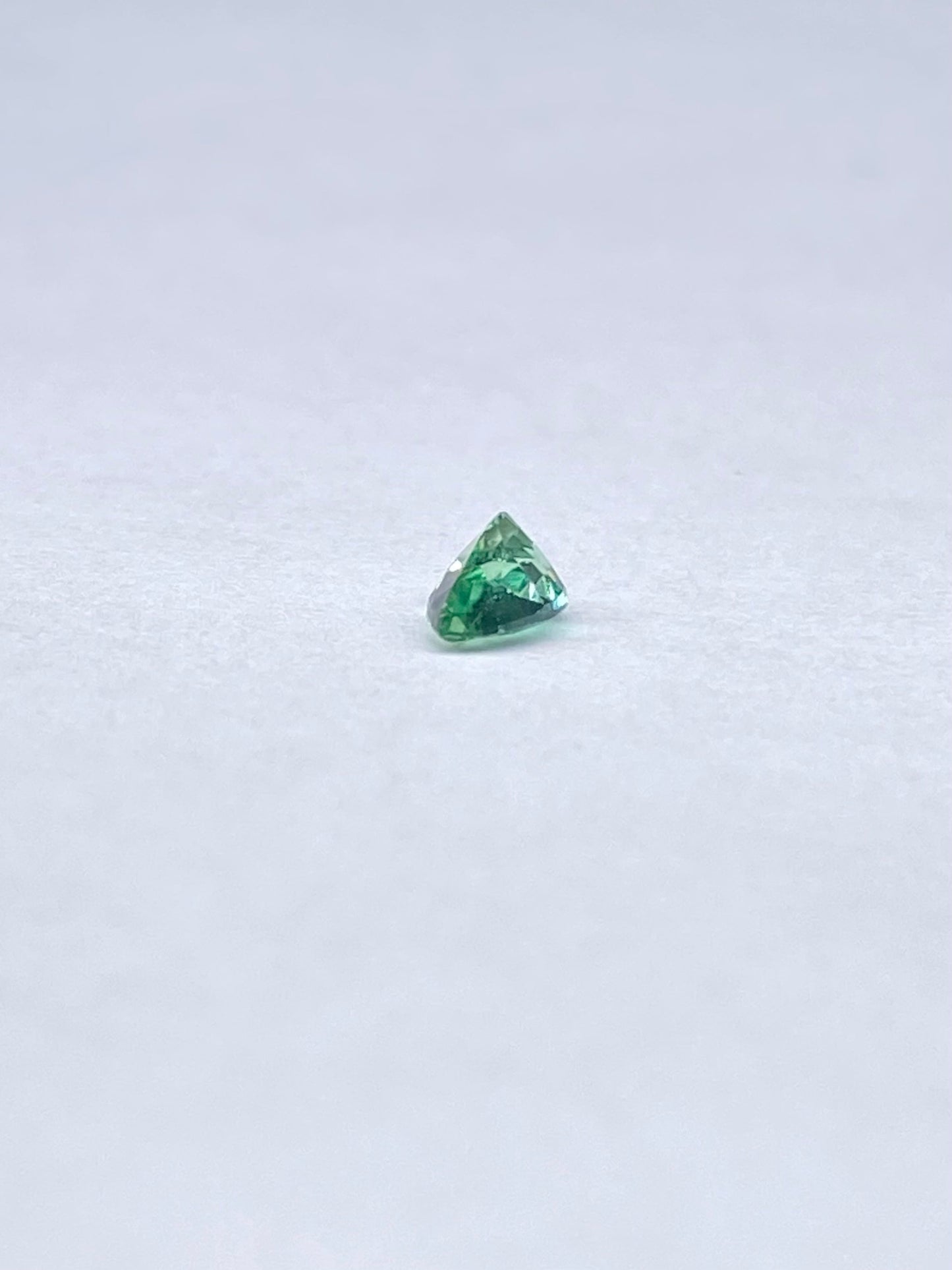 ラズーライト天藍石0.150ct ルース 7枚目
