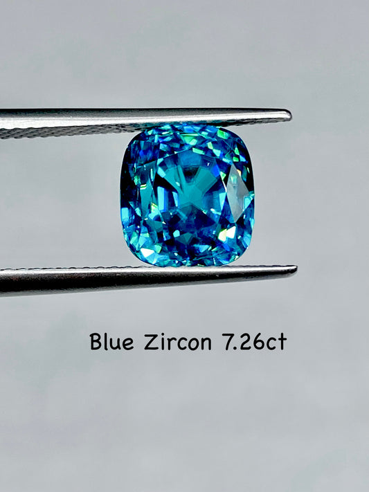 ブルージルコン 7.26ct ルース