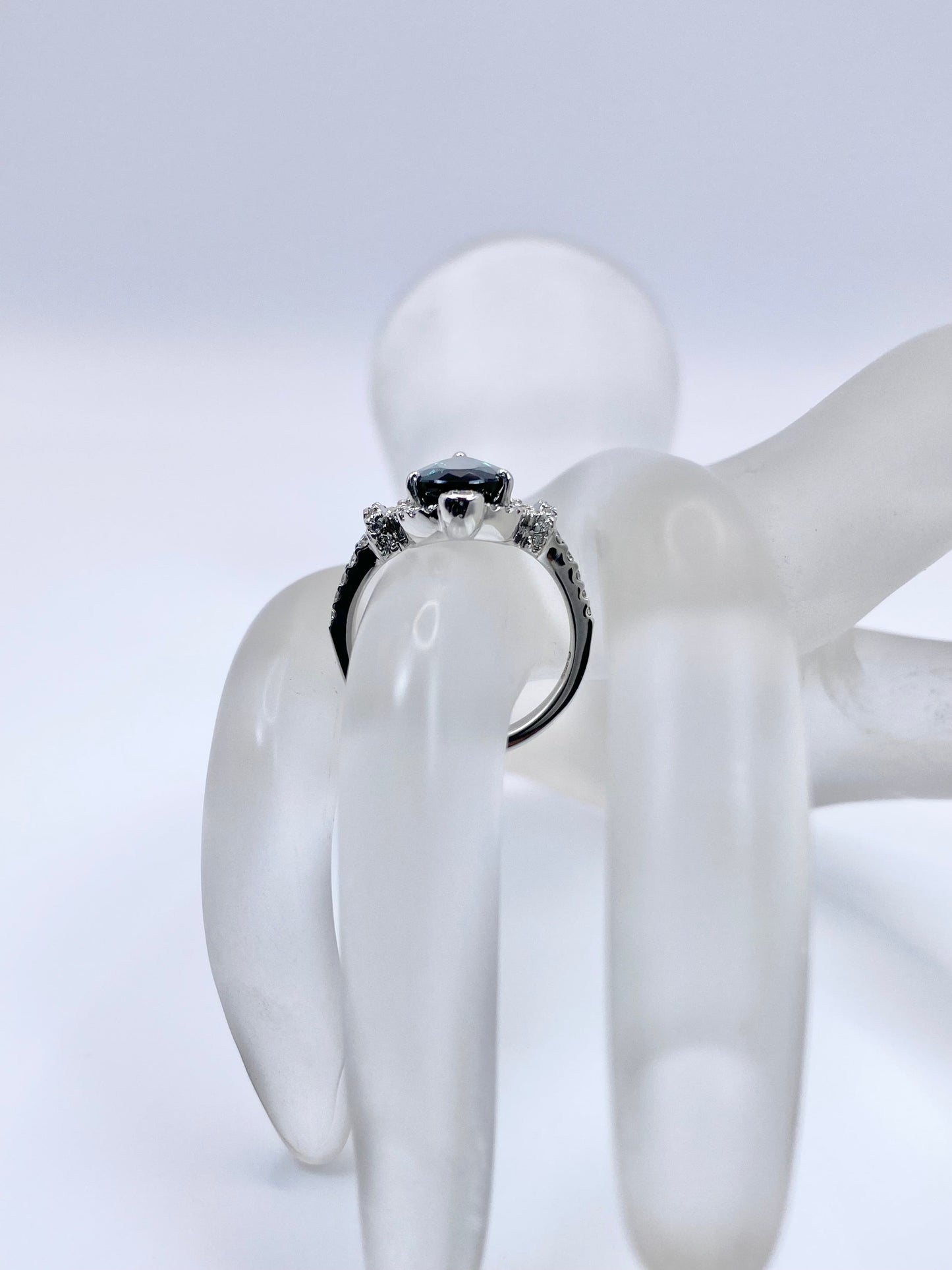 トルマリン 2.98ct / ダイヤモンド 計0.51ct Pt950リング 12号【リフレッシュメント(新品仕上げ・補修・洗浄等済)】【3日以内返品可（※カード/キャリア決済の場合）】