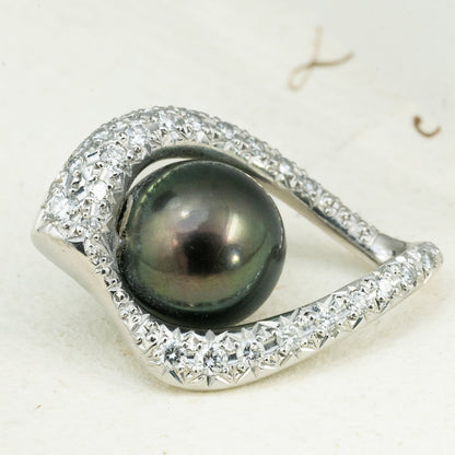 K18WG 黒蝶真珠 ピーコックカラー ダイヤモンド  0.25ct  4.0g 9.0mm珠 MOP00274