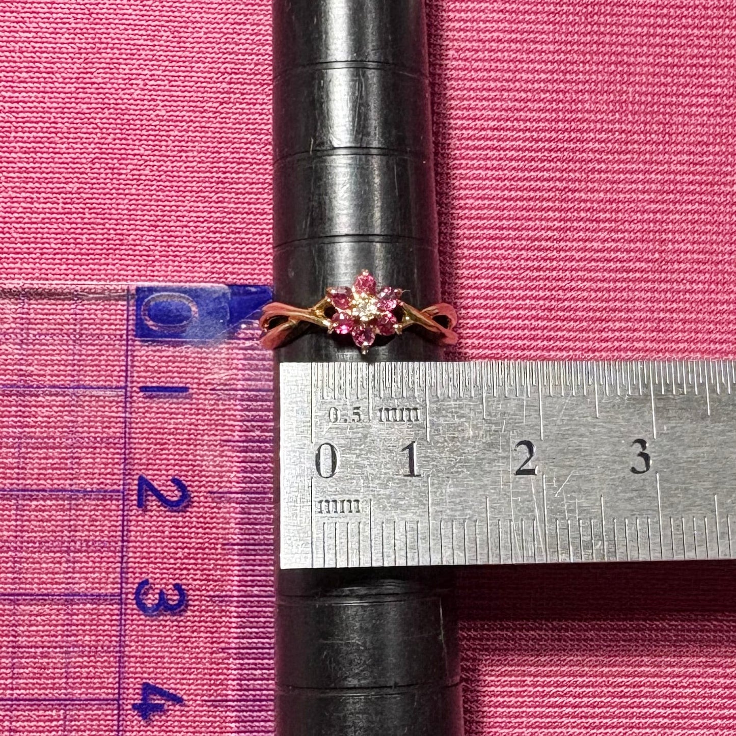 【日本の作品】レトロ ヴィンテージ ジュエリー K18 ルビー ダイヤモンド 小花 フラワー デザイン リング 指輪 OKR00253