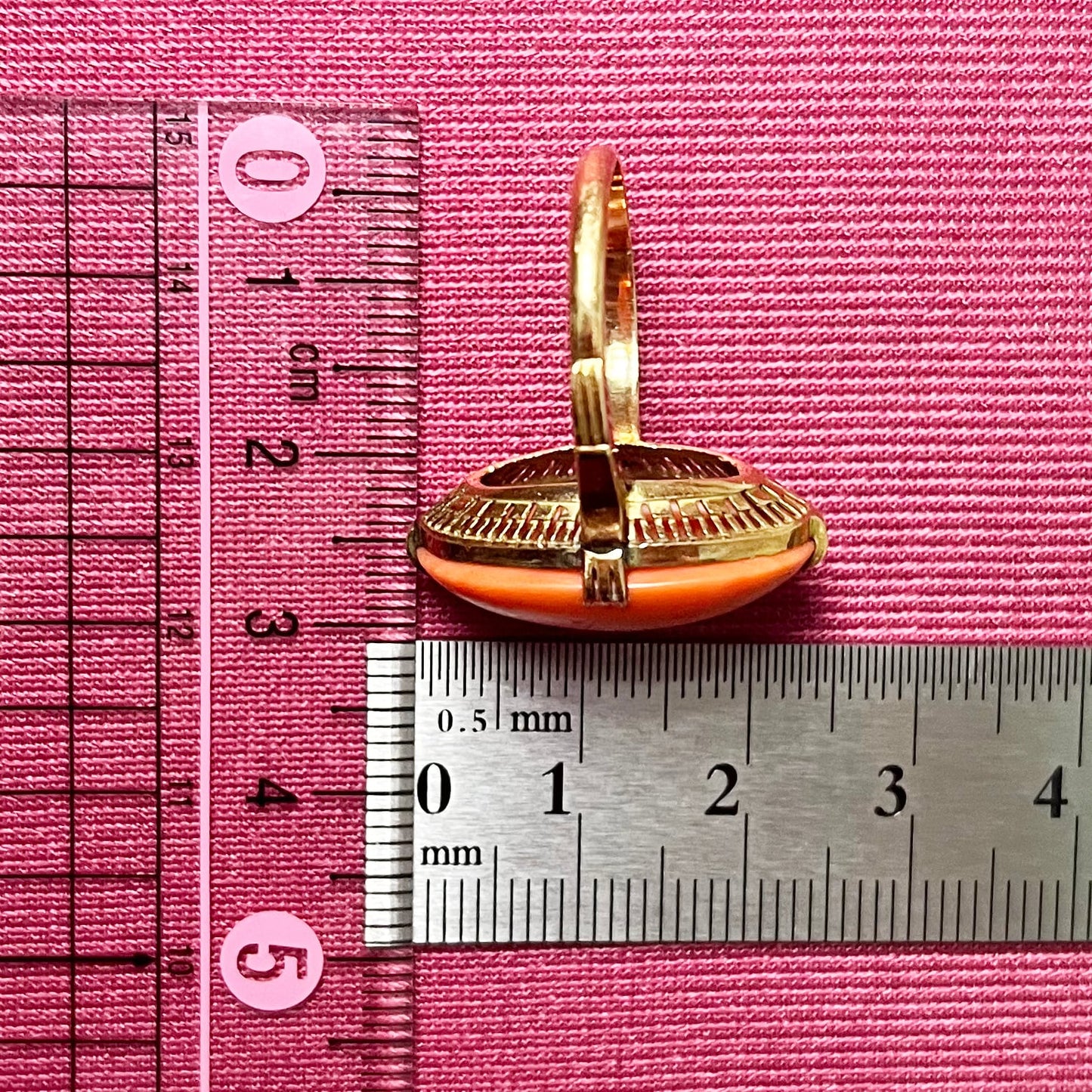 昭和ジュエリー 桃色珊瑚 サンゴ リング K18 ヴィンテージ 昭和レトロ 千本透かし オーバル コーラル 指輪 OKR00151