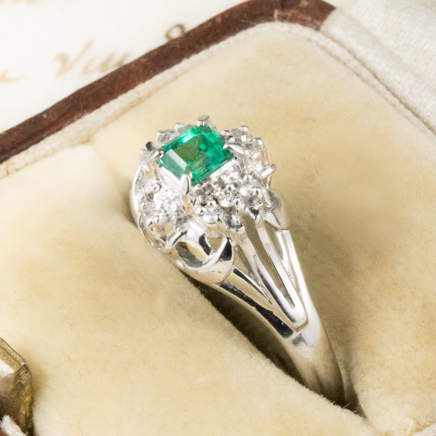 昭和ジュエリー エメラルド ダイヤモンド リング Pt200 0.25ct ヴィンテージ 昭和レトロ 指輪 プラチナ CHR01827