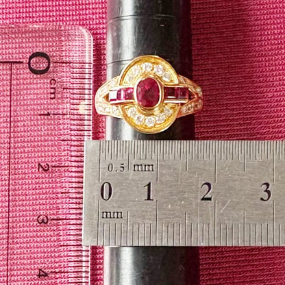 【日本の作品】レトロ ヴィンテージ ジュエリー K18 ルビー ダイヤモンド サークル レール留め コントラスト デザイン ゴールド リング MR00802