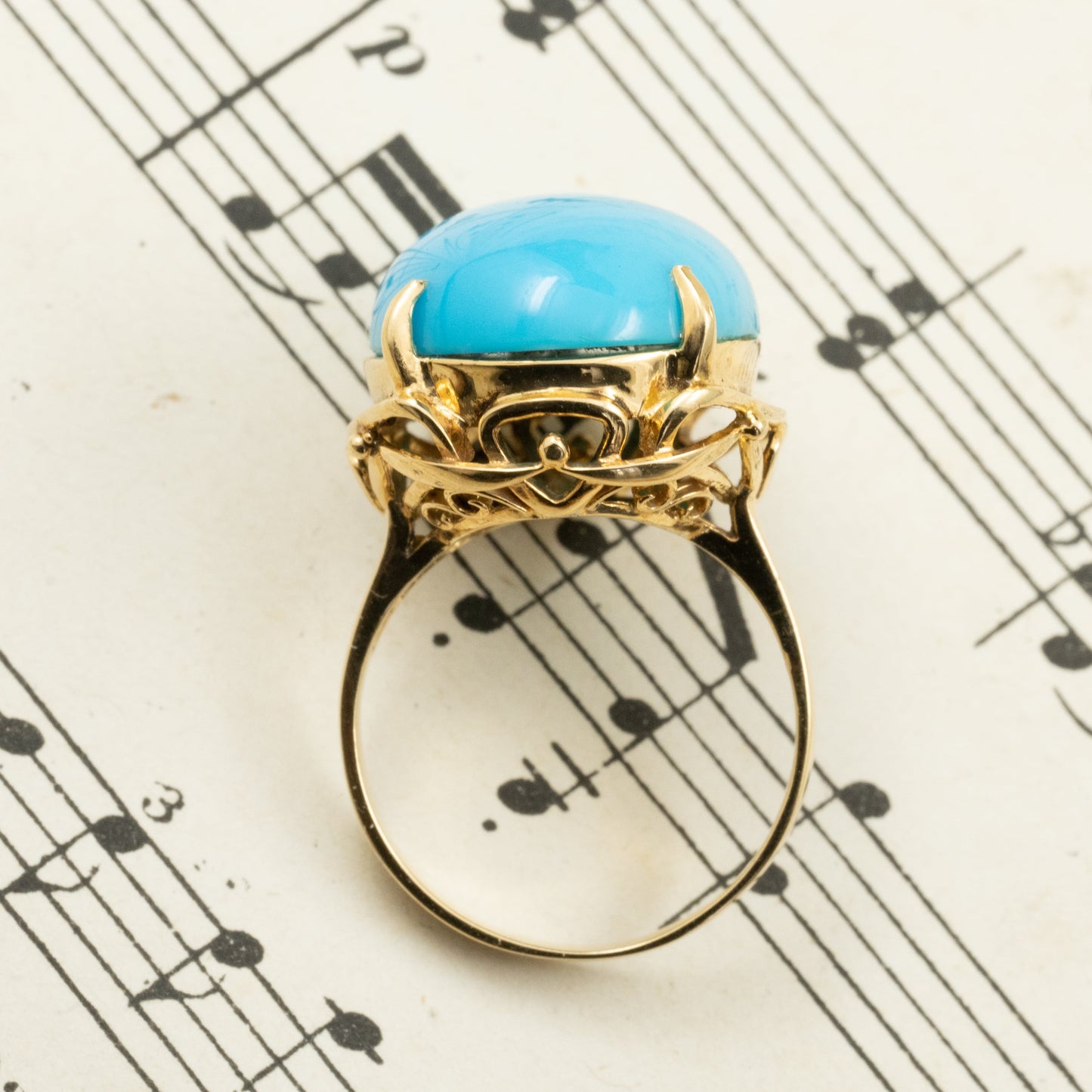 昭和ジュエリー レトロ リング K18  ターコイズ 〜青空の下、明るい時代を象徴するような華やかさ〜MR00759
