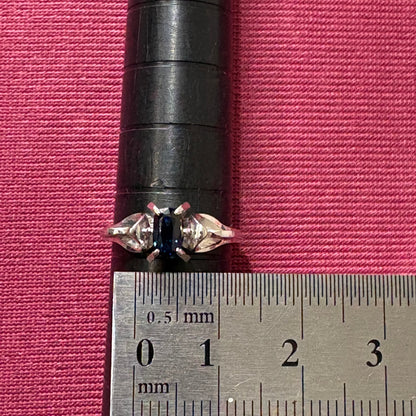 昭和ジュエリー サファイアリング 0.52ct K14WG 昭和レトロ 和デコ ヴィンテージ 指輪 青石 クールデザイン MOR00619