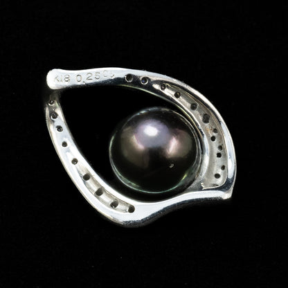 K18WG 黒蝶真珠 ピーコックカラー ダイヤモンド  0.25ct  4.0g 9.0mm珠 MOP00274