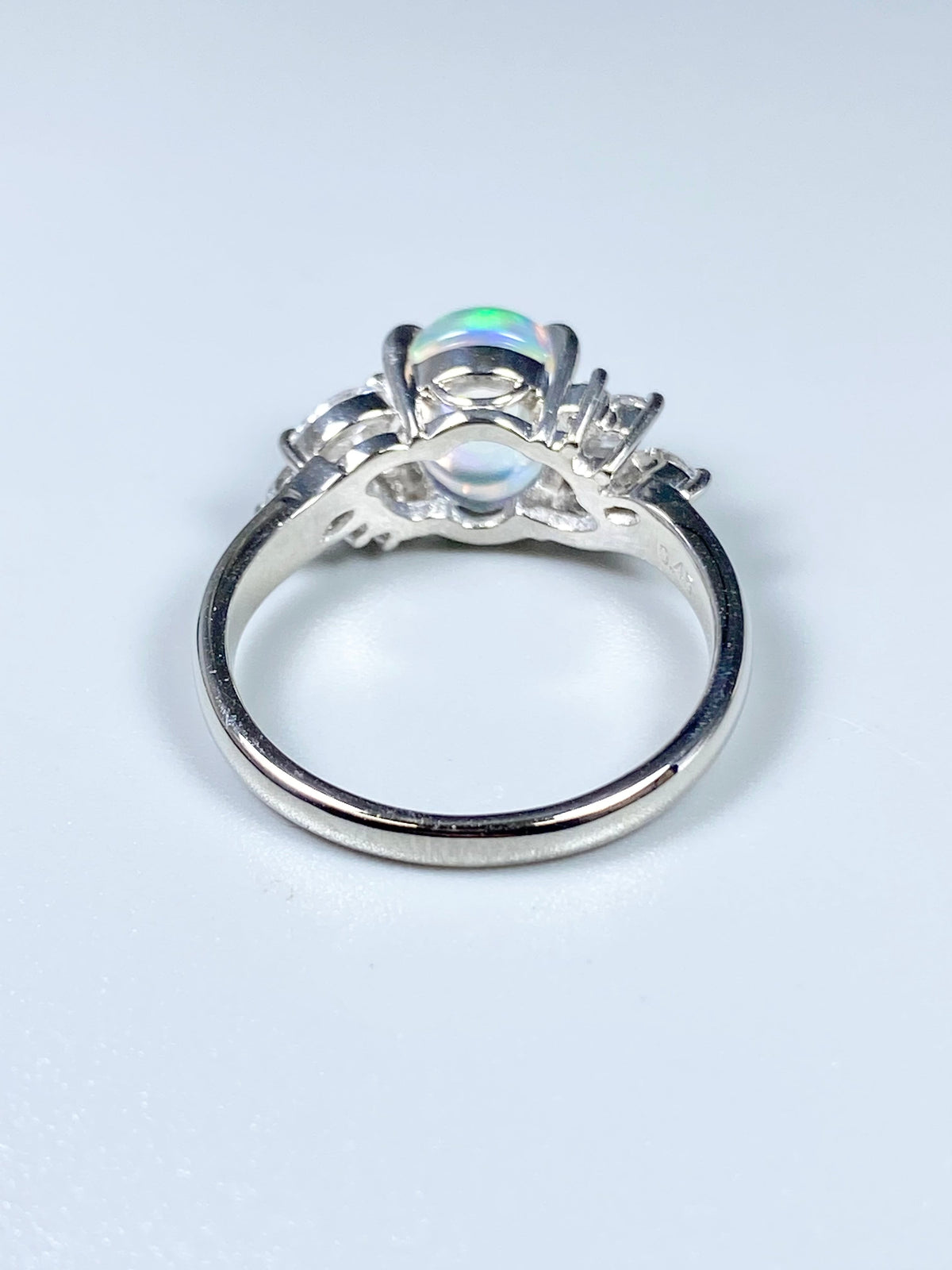 ウォーターオパール 1.61ct / ダイヤモンド 計0.45ct Pt900 リング 12.5号【リフレッシュメント(新品仕上げ・補修・洗浄等済)】