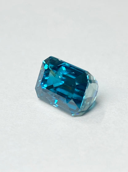 ブルージルコン 4.88ct ルース 2枚目