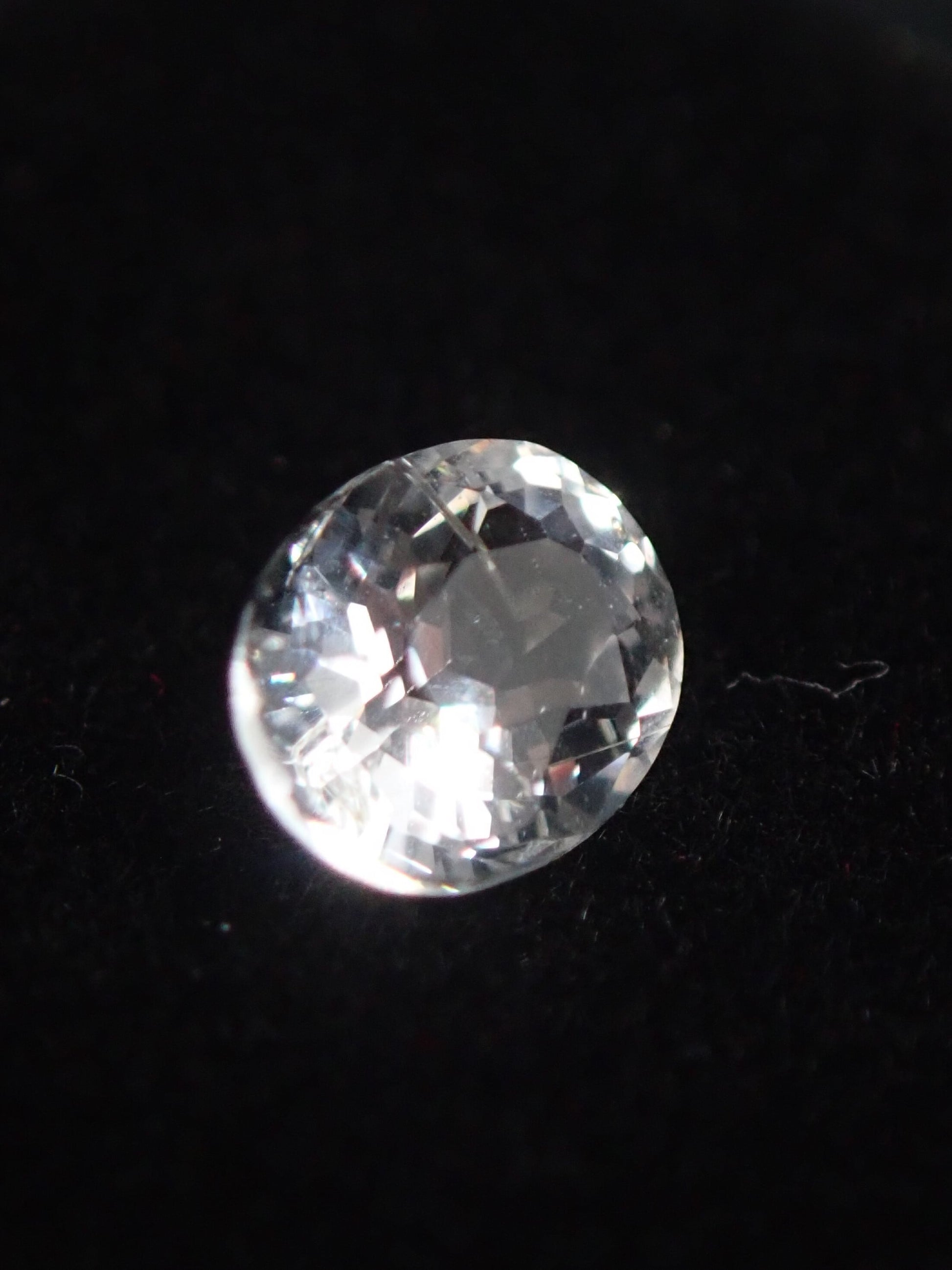 フェナカイト 0.52ct ルース オーバル 8枚目