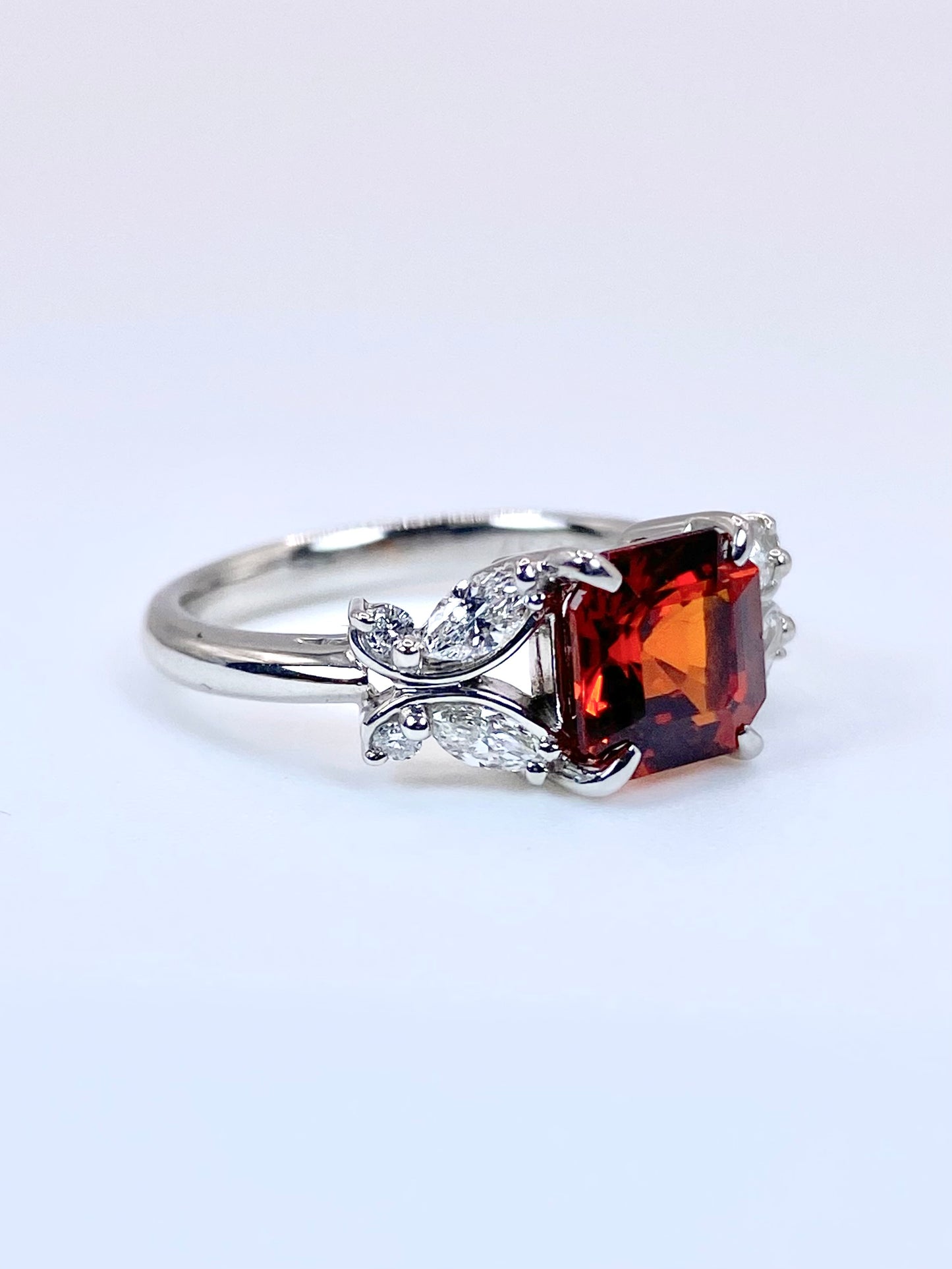 スペサルティンガーネット 2.437ct / ダイヤモンド 計0.37ct Pt900 リング 12.5号【リフレッシュメント(新品仕上げ・補修・洗浄等済)】【3日以内返品可（※カード/キャリア決済の場合）】