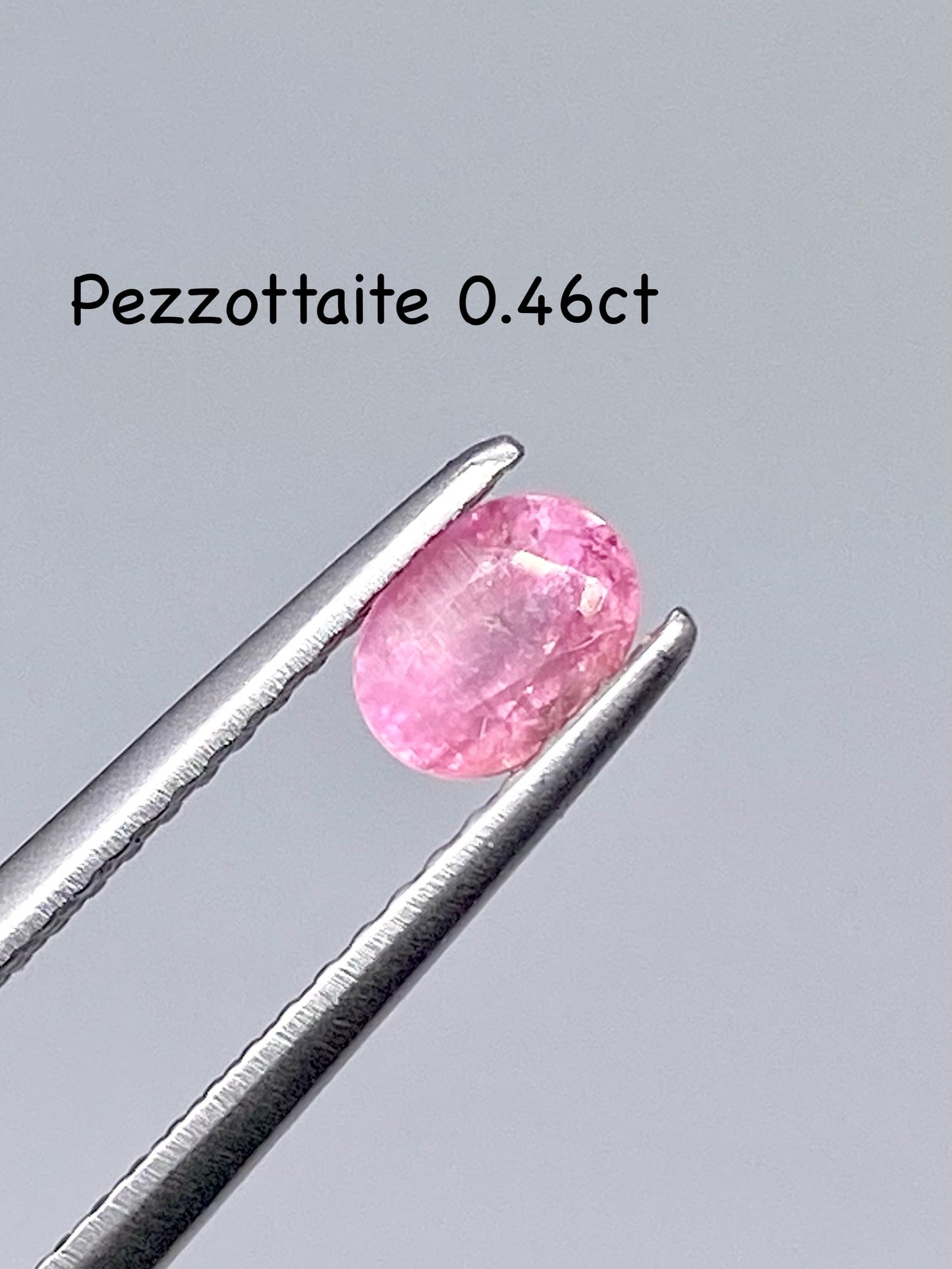 【希少石】ペッツォタイト 0.46ct ルース