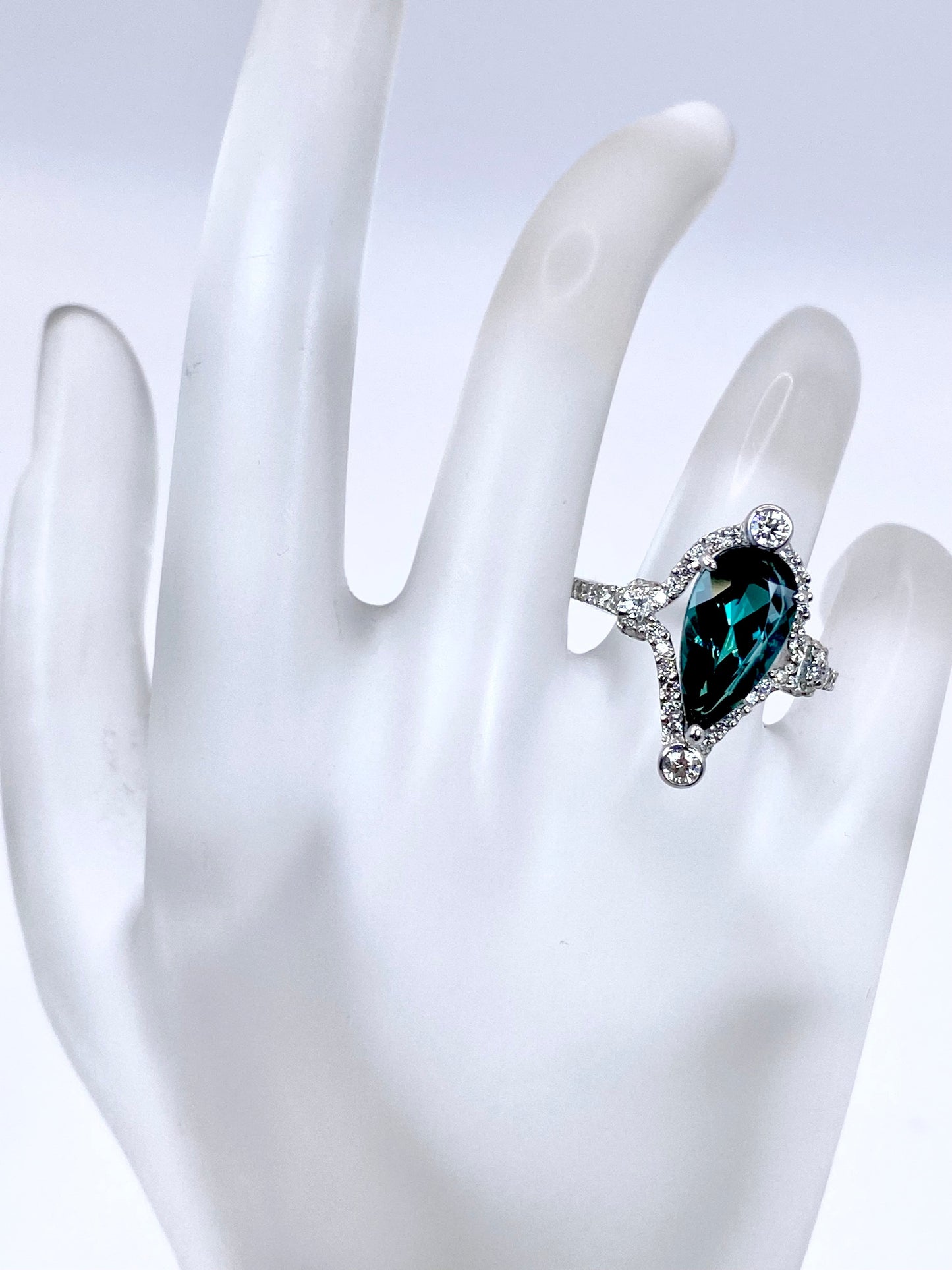 トルマリン 2.98ct / ダイヤモンド 計0.51ct Pt950リング 12号【リフレッシュメント(新品仕上げ・補修・洗浄等済)】【3日以内返品可（※カード/キャリア決済の場合）】