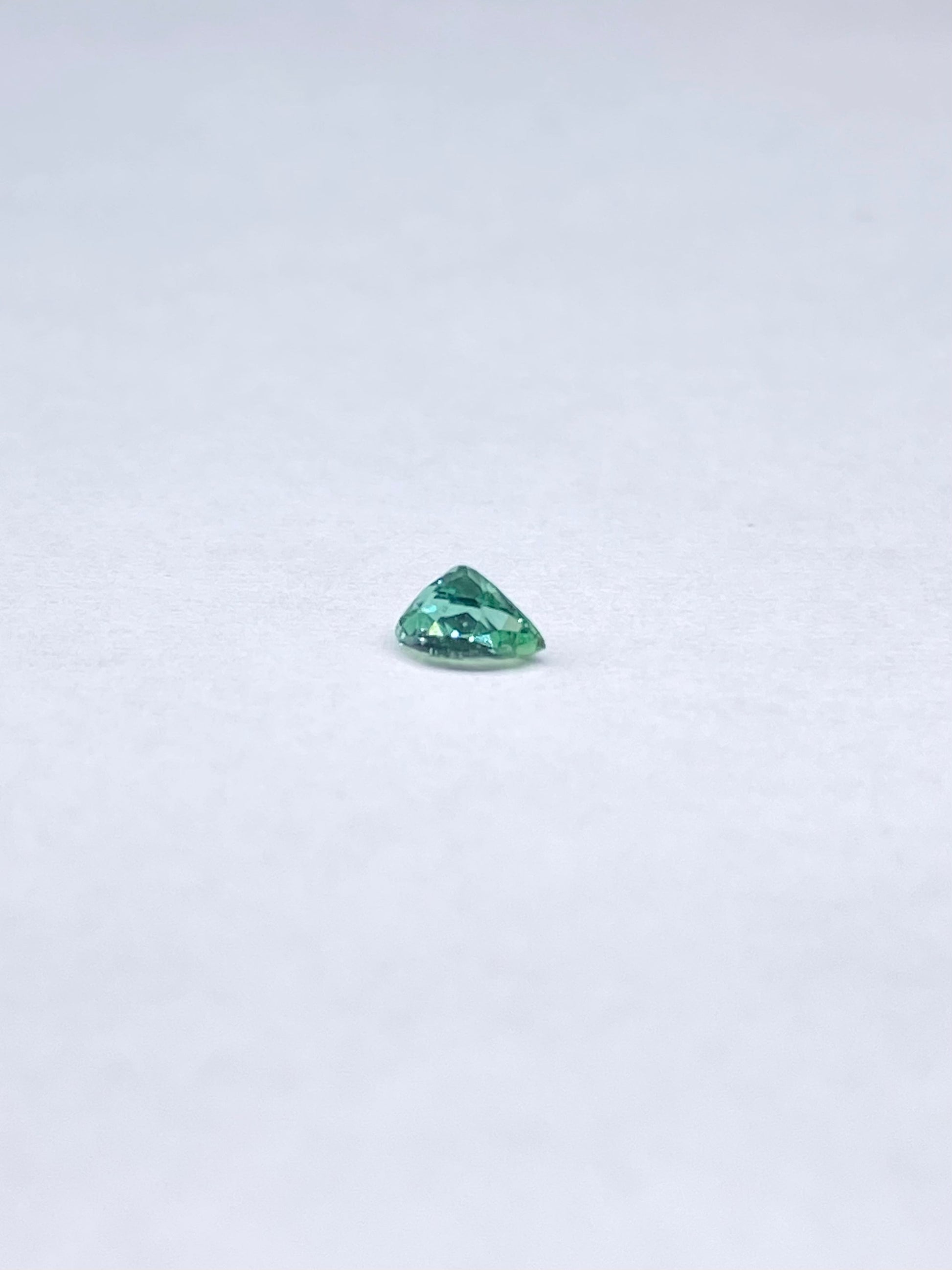 ラズーライト天藍石0.150ct ルース 8枚目