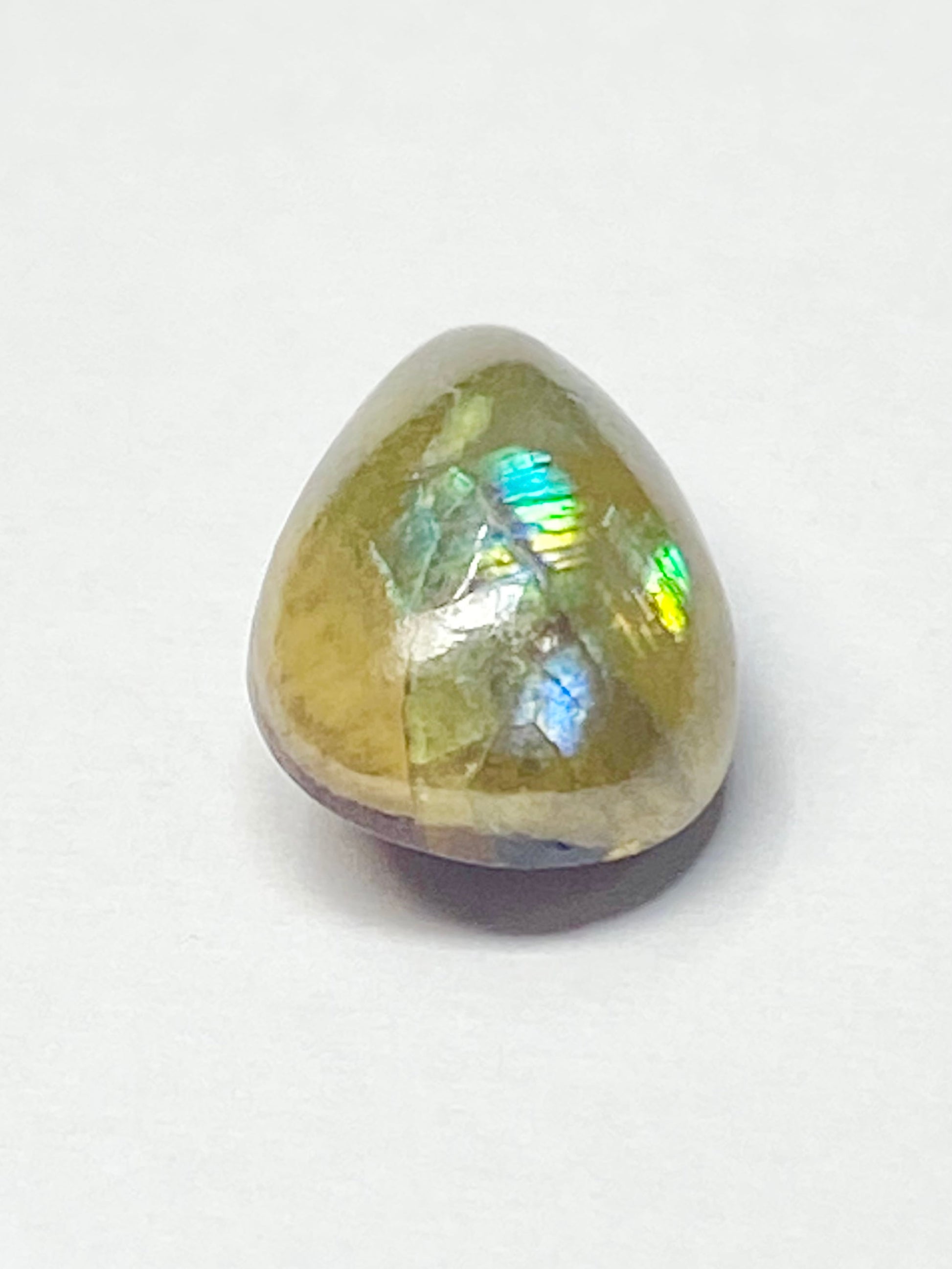 イリデッセンス・アンドラダイトガーネット 5.774ct ルース 3枚目