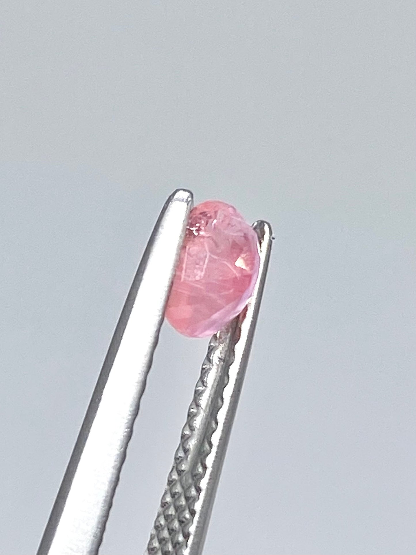 【希少石】ペッツォタイト 0.46ct ルース