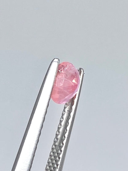 【希少石】ペッツォタイト 0.46ct ルース
