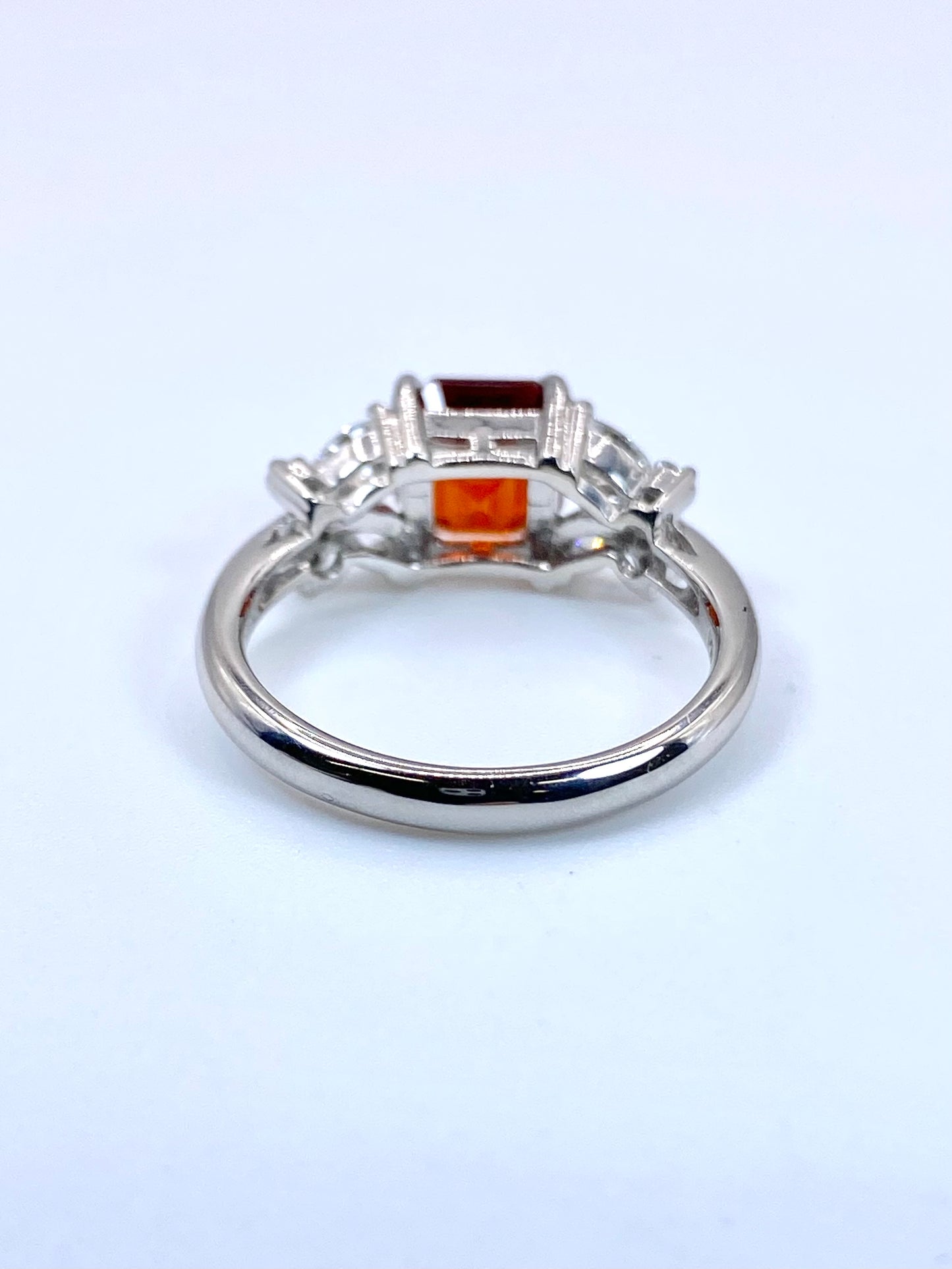 スペサルティンガーネット 2.437ct / ダイヤモンド 計0.37ct Pt900 リング 12.5号【リフレッシュメント(新品仕上げ・補修・洗浄等済)】【3日以内返品可（※カード/キャリア決済の場合）】