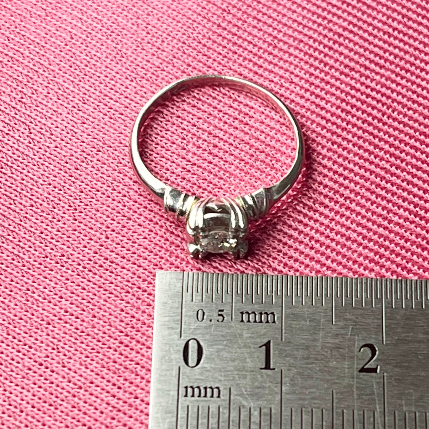 昭和ジュエリー ダイヤモンド リング Pm プラチナ 三越 ヴィンテージ 昭和レトロ 指輪 0.18ct OKR00138