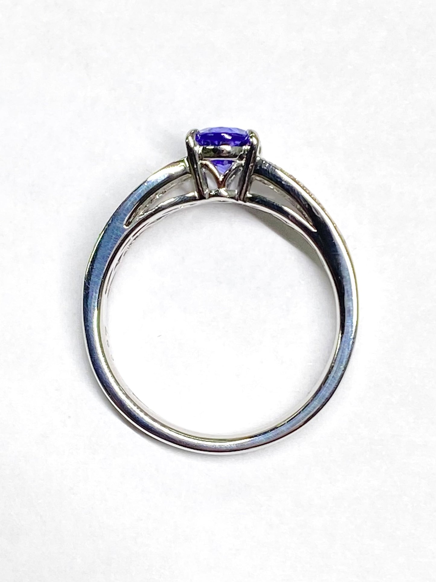 タンザナイト 0.84ct / ダイヤモンド 計0.27ct Pt950 リング 11.5号リフレッシュメント新品仕上げ・補修・洗浄等済3日以内返品可※カード/キャリア決済の場合動画リンク　Twitt 10枚目