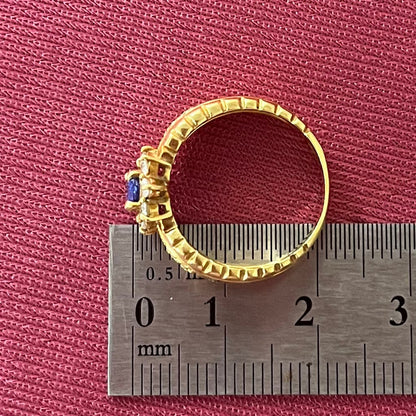 K18 サファイア0.40ct × ダイヤモンド0.43ct リング 〜気品あふれるブルーのきらめき〜OKR00155