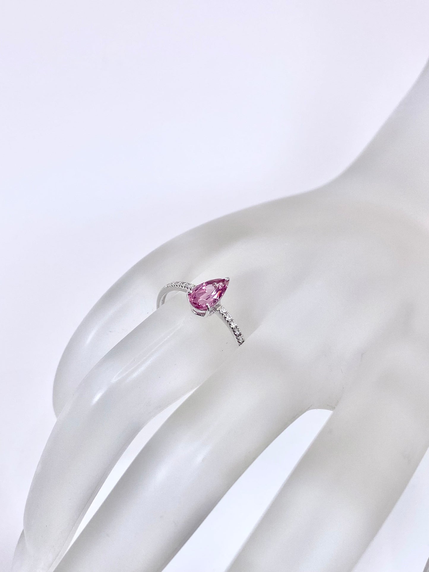 【夏季全体SALE（ジュエリー）~7/31】マラヤガーネット 0.71ct / ダイヤモンド 計0.05ct  Pt900 リング 14号【リフレッシュメント(新品仕上げ・補修・洗浄等済)】【3日以内返品可（※カード/キャリア決済の場合）】