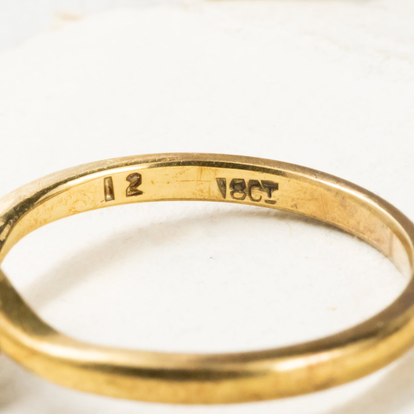 イギリス ヴィンテージ ジュエリー  トワエモア  クロスオーバー デザイン リング 指輪 K18 ダイヤ  コンビカラー 1900年中頃 あなたと私 DR00574