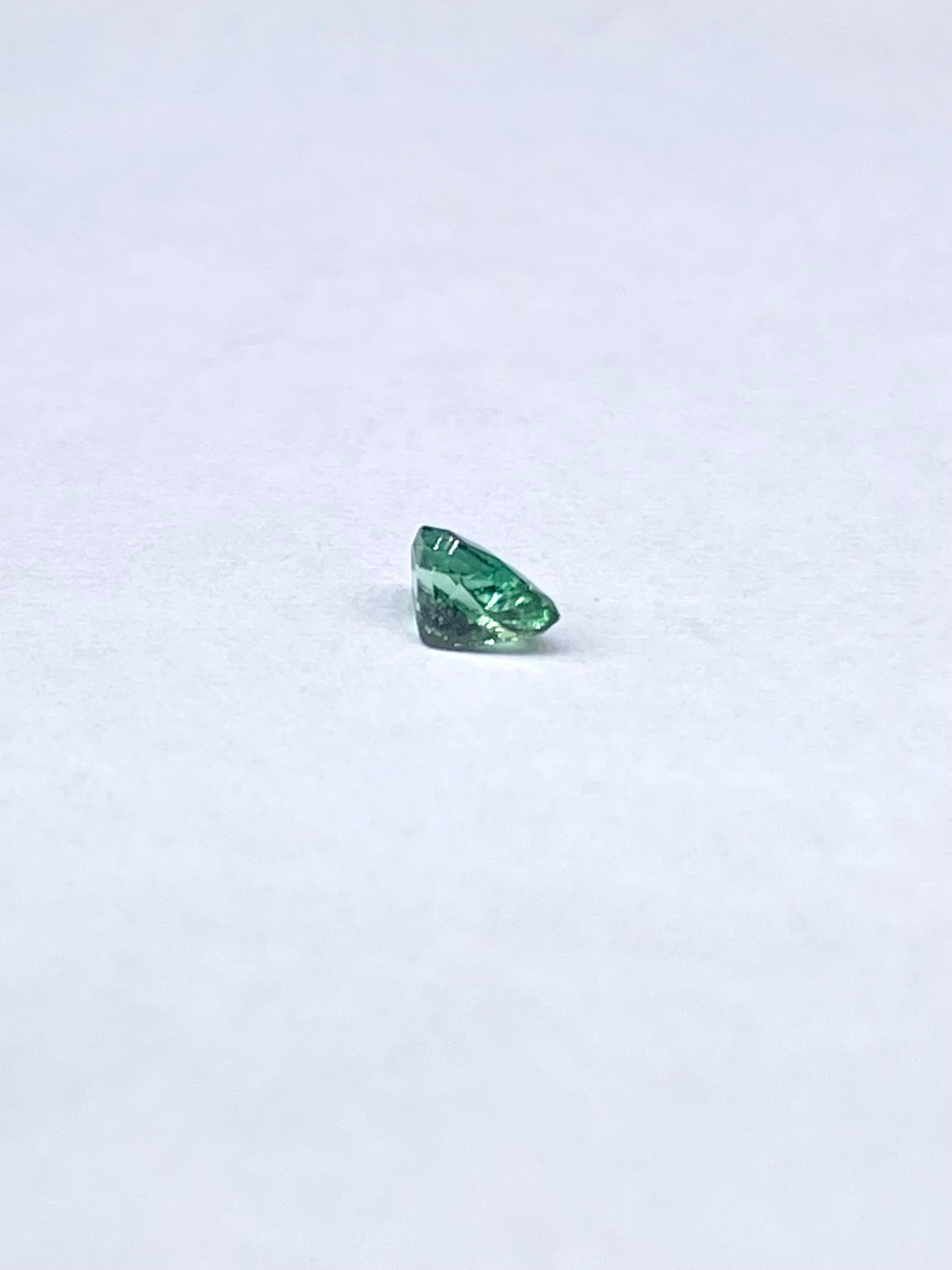 ラズーライト天藍石0.150ct ルース 5枚目